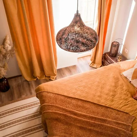 Baba Taki Apartment