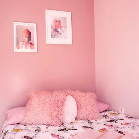 Baba Taki Apartment *