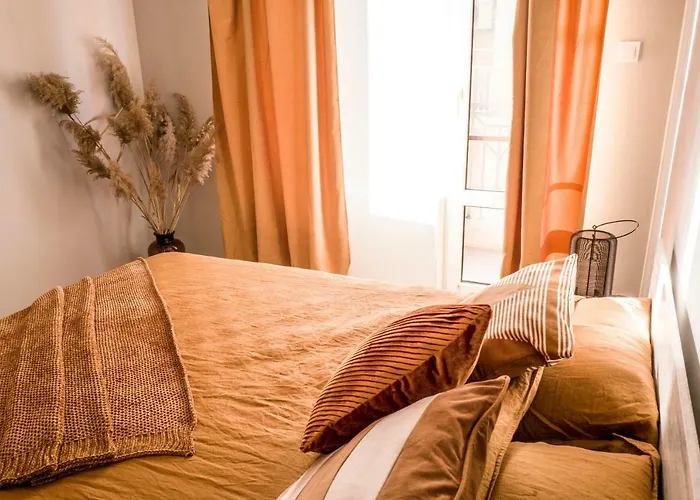 Baba Taki Apartment *